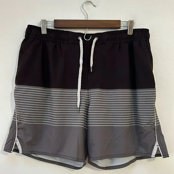 Vuori Trail Short Size XL - Picture 1 of 6